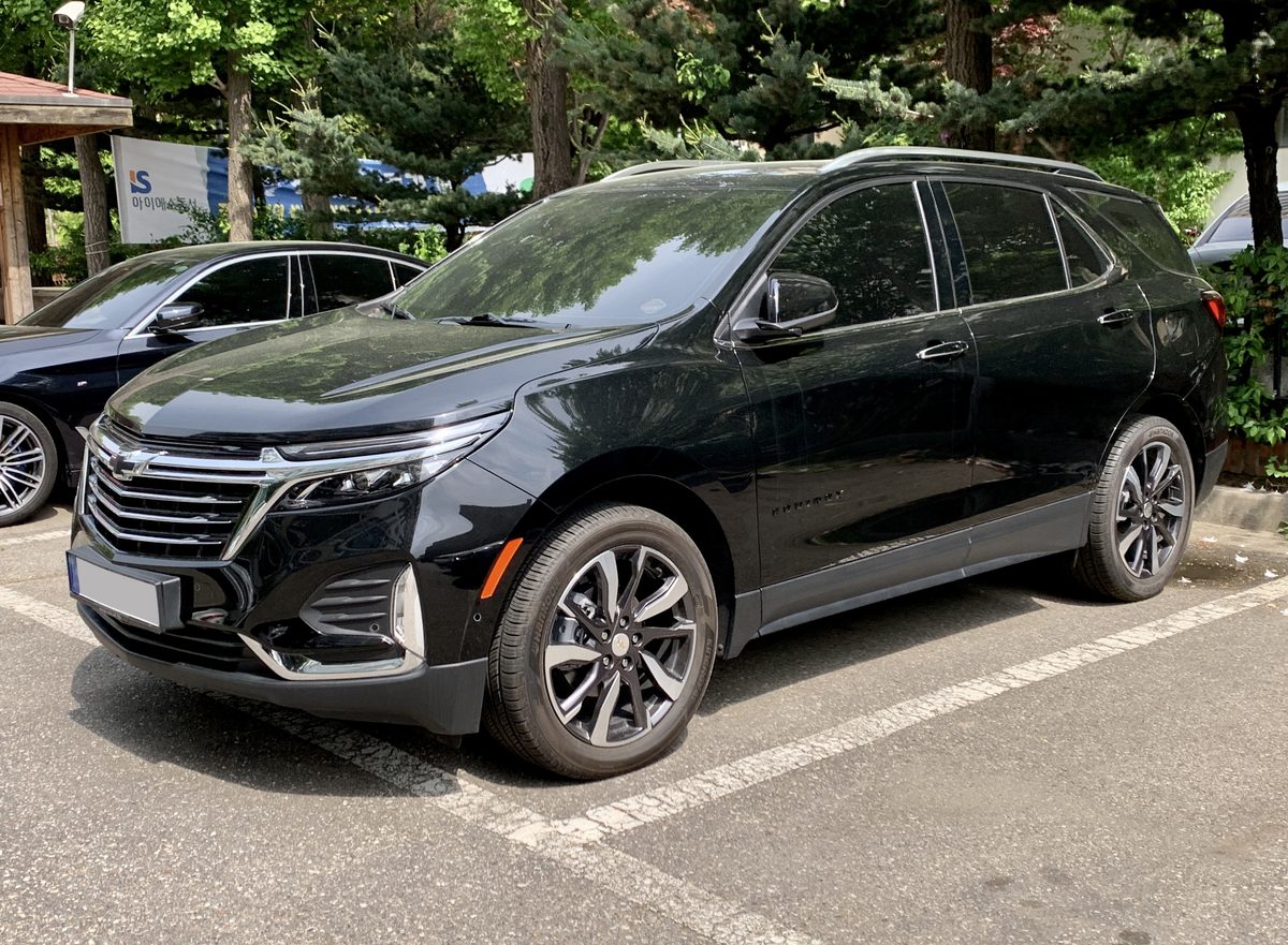 2023 Chevrolet Equinox RS
