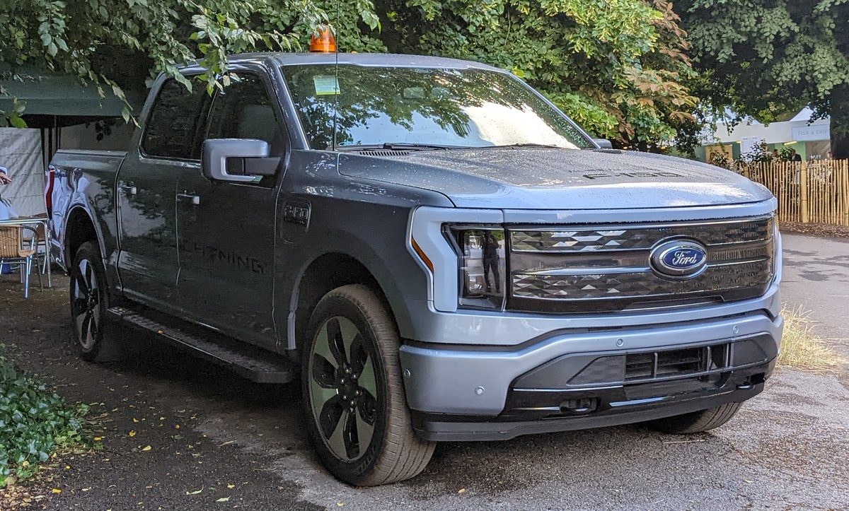 2022 Ford F-150 Lariat SuperCrew