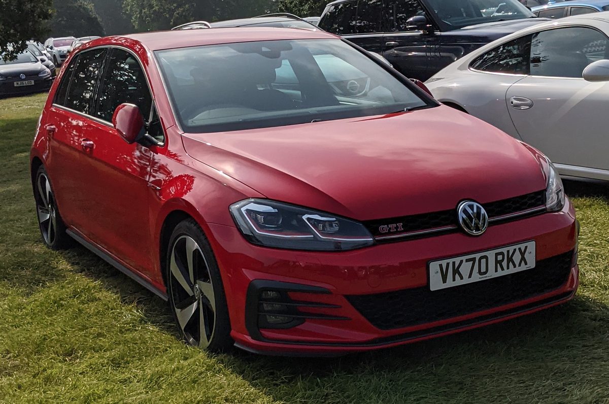 2021 Volkswagen Golf GTI S